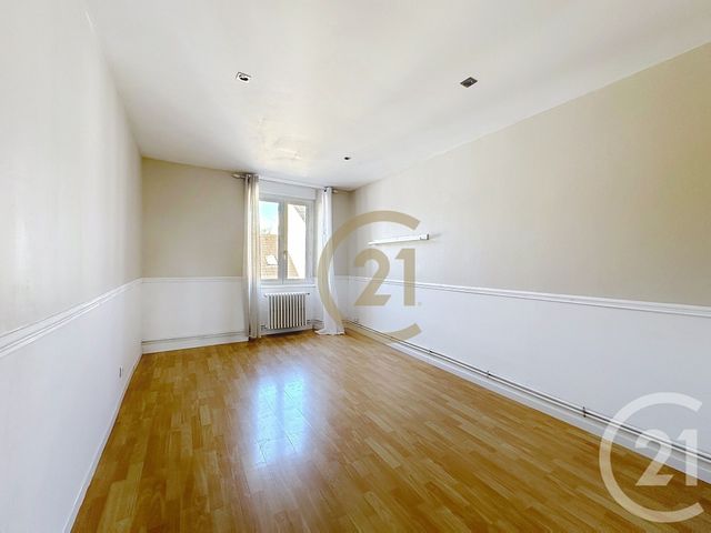 Appartement F3 à louer - 3 pièces - 63,12 m2 - Belfort - 90 - FRANCHE-COMTE