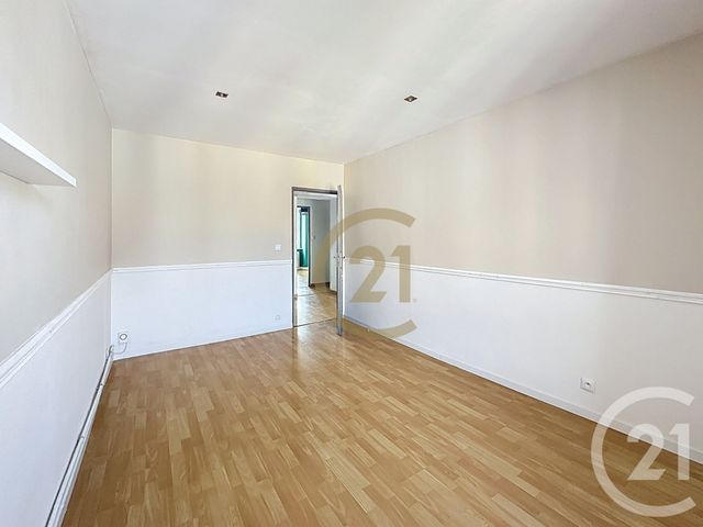 Appartement F3 à louer - 3 pièces - 63,12 m2 - Belfort - 90 - FRANCHE-COMTE