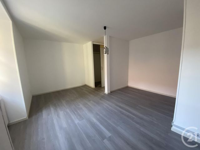 Appartement F3 à louer - 3 pièces - 76 m2 - Delle - 90 - FRANCHE-COMTE