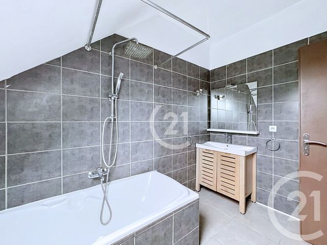 Appartement T3 &agrave; vendre - 3 pi&egrave;ces - 57,58 m2 - Vieux Charmont - 25 - FRANCHE-COMTE