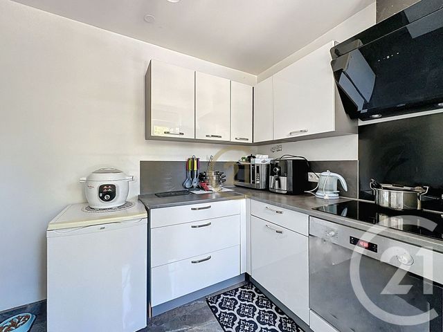 Appartement &agrave; vendre - 4 pi&egrave;ces - 74,45 m2 - Belfort - 90 - FRANCHE-COMTE