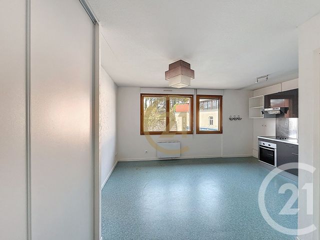 Appartement F2 &agrave; louer - 2 pi&egrave;ces - 33 m2 - Belfort - 90 - FRANCHE-COMTE
