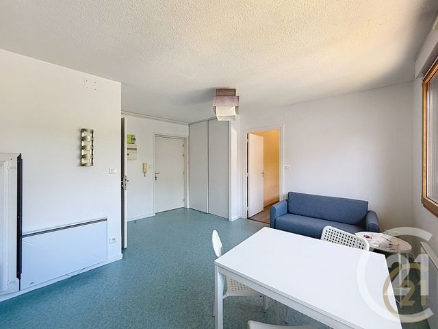 Appartement F2 &agrave; louer - 2 pi&egrave;ces - 33 m2 - Belfort - 90 - FRANCHE-COMTE