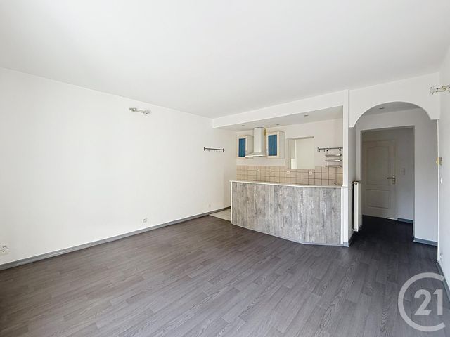 Appartement F2 à louer - 2 pièces - 43,51 m2 - Belfort - 90 - FRANCHE-COMTE