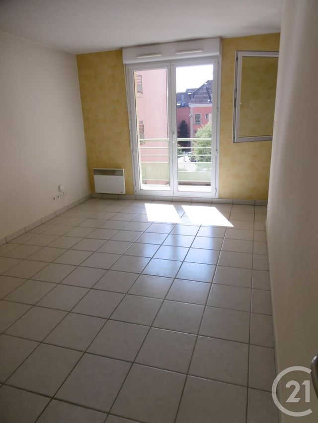 Appartement F2 à louer - 2 pièces - 44,40 m2 - Belfort - 90 - FRANCHE-COMTE