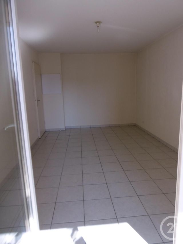 Appartement F2 à louer - 2 pièces - 44,40 m2 - Belfort - 90 - FRANCHE-COMTE