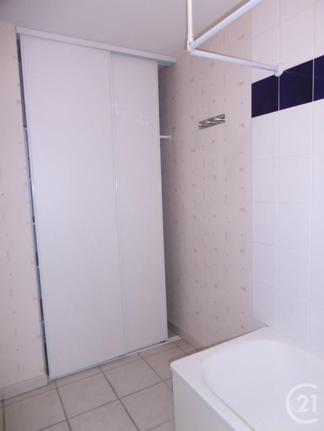 Appartement F2 à louer - 2 pièces - 44,40 m2 - Belfort - 90 - FRANCHE-COMTE