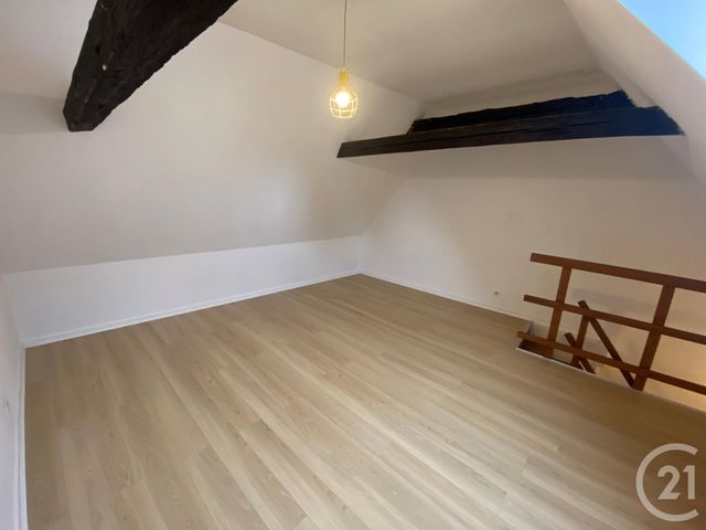 Appartement F3 &agrave; louer - 3 pi&egrave;ces - 55 m2 - Delle - 90 - FRANCHE-COMTE