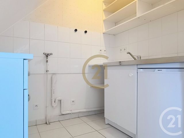 Appartement F2 à louer - 2 pièces - 46,68 m2 - Belfort - 90 - FRANCHE-COMTE