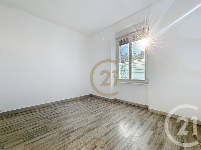 Appartement F2 à louer - 2 pièces - 42,04 m2 - Danjoutin - 90 - FRANCHE-COMTE