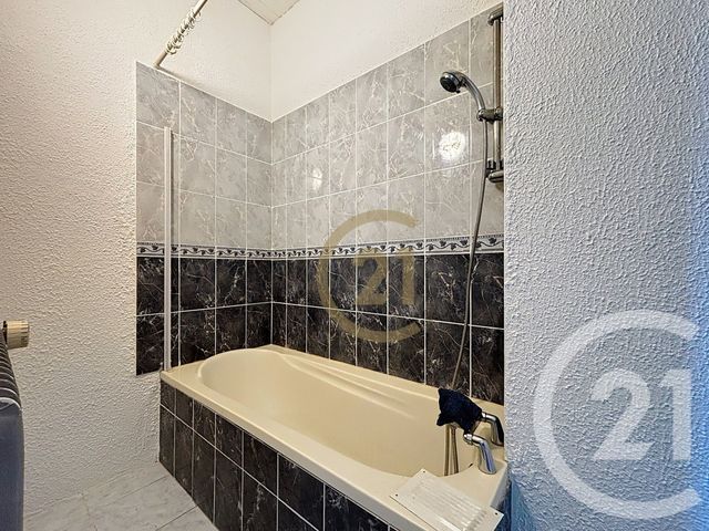 Appartement F2 à louer - 2 pièces - 42,04 m2 - Danjoutin - 90 - FRANCHE-COMTE