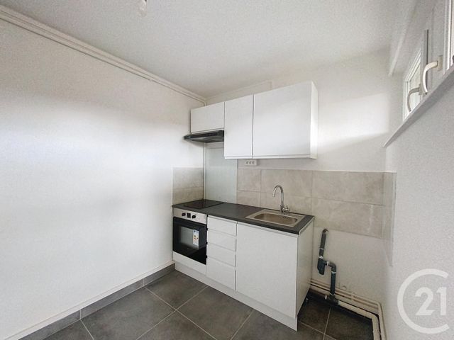 Appartement F3 &agrave; louer - 3 pi&egrave;ces - 58,51 m2 - Belfort - 90 - FRANCHE-COMTE