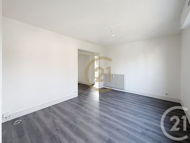 Appartement F3 &agrave; louer - 3 pi&egrave;ces - 58,51 m2 - Belfort - 90 - FRANCHE-COMTE