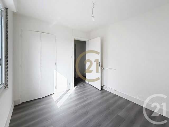 Appartement F3 &agrave; louer - 3 pi&egrave;ces - 58,51 m2 - Belfort - 90 - FRANCHE-COMTE
