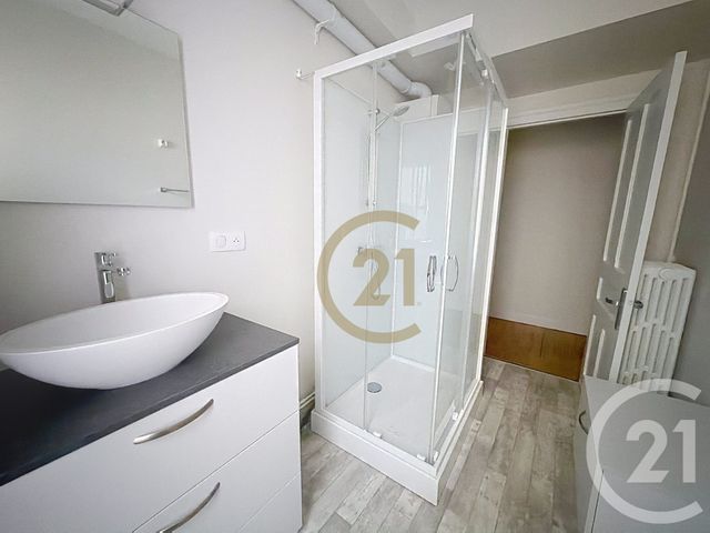 Appartement F2 à louer - 2 pièces - 54,90 m2 - Belfort - 90 - FRANCHE-COMTE