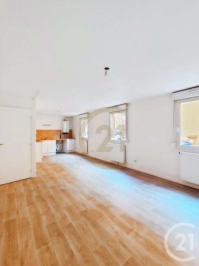 Appartement F1 &agrave; vendre - 1 pi&egrave;ce - 40,98 m2 - Belfort - 90 - FRANCHE-COMTE