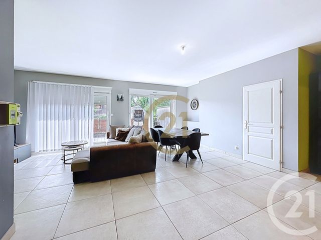 Appartement F5 à vendre - 5 pièces - 111,67 m2 - Giromagny - 90 - FRANCHE-COMTE