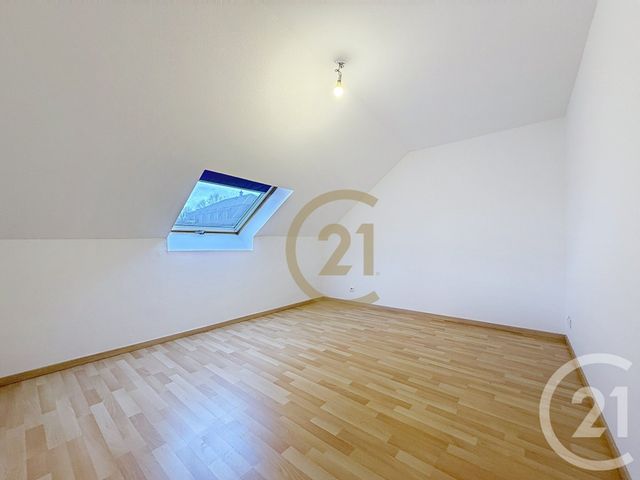 Appartement Duplex &agrave; louer - 3 pi&egrave;ces - 68 m2 - Bavilliers - 90 - FRANCHE-COMTE