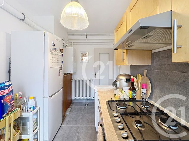 Appartement T4 à vendre - 4 pièces - 62,20 m2 - Belfort - 90 - FRANCHE-COMTE