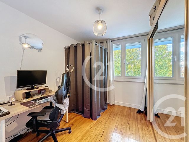 Appartement T4 à vendre - 4 pièces - 62,20 m2 - Belfort - 90 - FRANCHE-COMTE