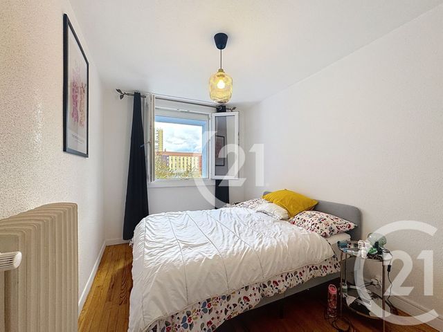 Appartement T4 à vendre - 4 pièces - 62,20 m2 - Belfort - 90 - FRANCHE-COMTE