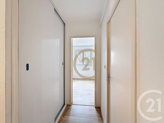 Appartement F2 &agrave; louer - 2 pi&egrave;ces - 54 m2 - Belfort - 90 - FRANCHE-COMTE