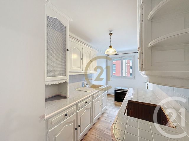 Appartement F2 &agrave; louer - 2 pi&egrave;ces - 54 m2 - Belfort - 90 - FRANCHE-COMTE