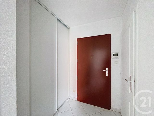 Appartement T2 à louer - 2 pièces - 41,52 m2 - Belfort - 90 - FRANCHE-COMTE