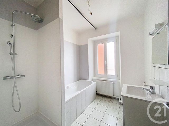 Appartement F3 &agrave; louer - 3 pi&egrave;ces - 56 m2 - Belfort - 90 - FRANCHE-COMTE