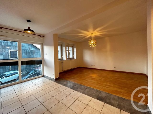 Appartement Duplex à louer - 2 pièces - 50 m2 - Bourogne - 90 - FRANCHE-COMTE