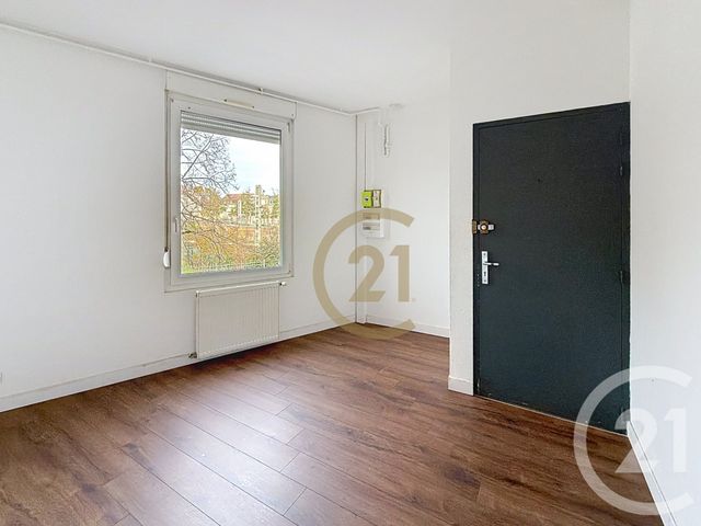 Appartement F1 bis à louer - 2 pièces - 31 m2 - Belfort - 90 - FRANCHE-COMTE