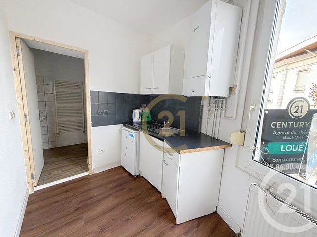 Appartement F1 bis à louer - 2 pièces - 31 m2 - Belfort - 90 - FRANCHE-COMTE