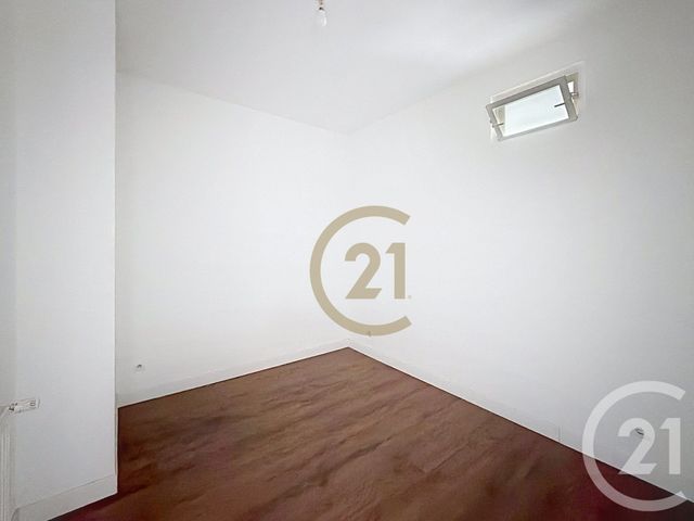 Appartement F1 bis à louer - 2 pièces - 31 m2 - Belfort - 90 - FRANCHE-COMTE