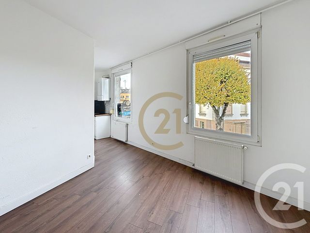 Appartement F1 bis à louer - 2 pièces - 31 m2 - Belfort - 90 - FRANCHE-COMTE