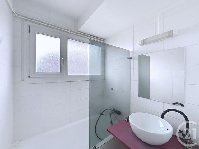 Appartement F4 à vendre - 4 pièces - 64,30 m2 - Belfort - 90 - FRANCHE-COMTE