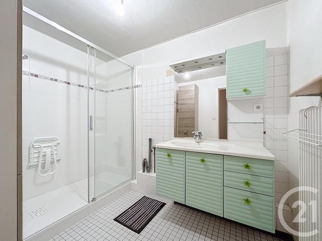 Appartement F5 à louer - 5 pièces - 86,70 m2 - Belfort - 90 - FRANCHE-COMTE