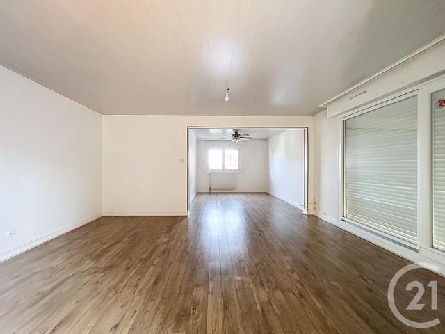 Appartement F5 à louer - 5 pièces - 86,70 m2 - Belfort - 90 - FRANCHE-COMTE