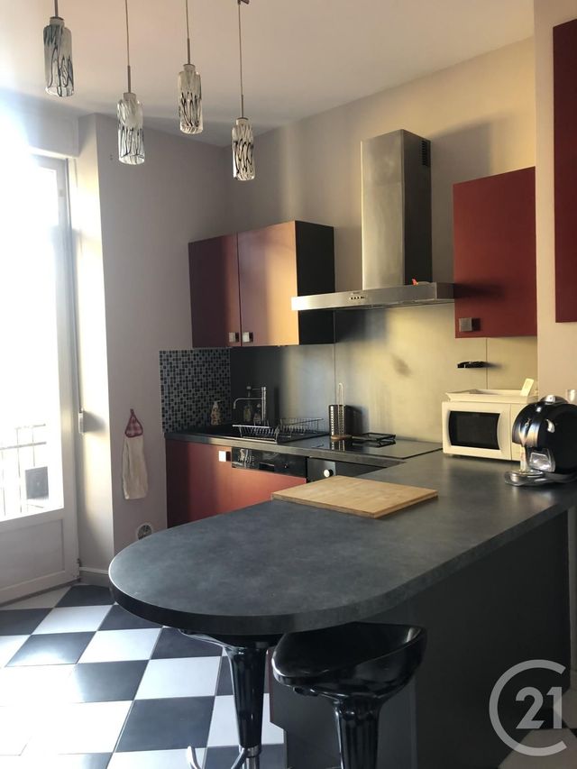 Appartement F3 &agrave; louer - 3 pi&egrave;ces - 74 m2 - Belfort - 90 - FRANCHE-COMTE