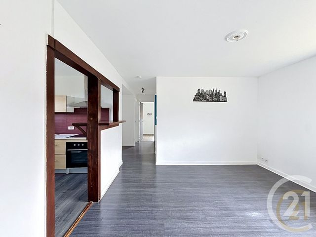 Appartement F4 &agrave; louer - 4 pi&egrave;ces - 63,99 m2 - Belfort - 90 - FRANCHE-COMTE