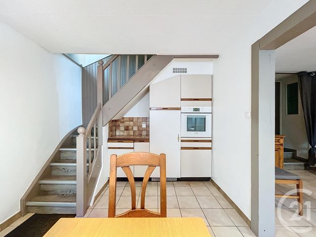 Appartement F5 à louer - 5 pièces - 88 m2 - Essert - 90 - FRANCHE-COMTE