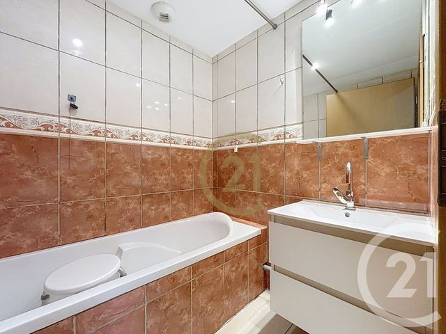 Appartement F2 &agrave; louer - 2 pi&egrave;ces - 60,76 m2 - Bavilliers - 90 - FRANCHE-COMTE