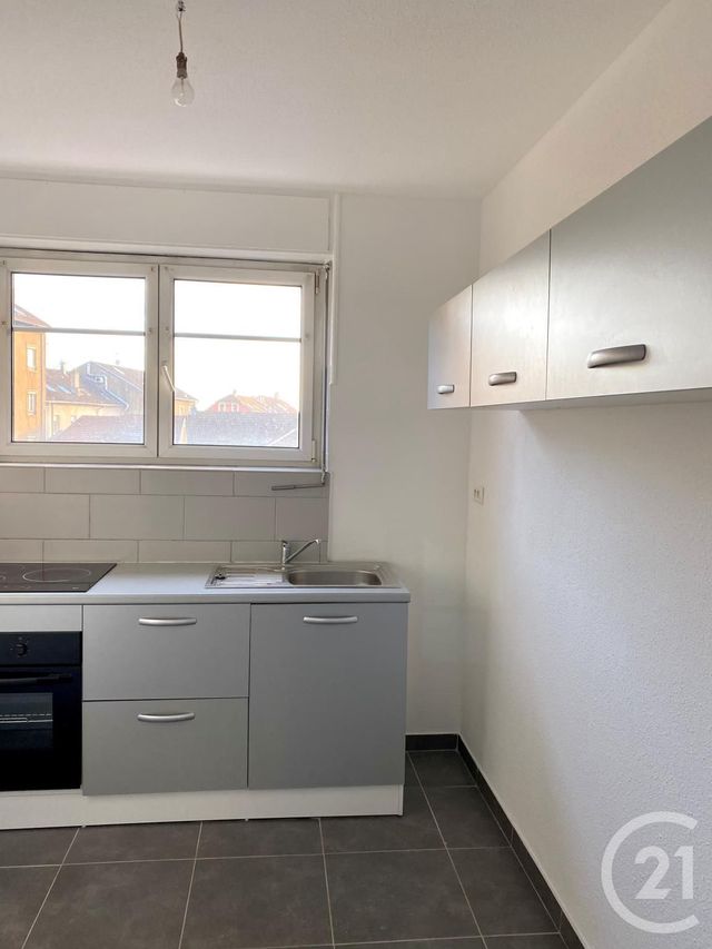 Appartement F4 à louer - 4 pièces - 70,95 m2 - Belfort - 90 - FRANCHE-COMTE