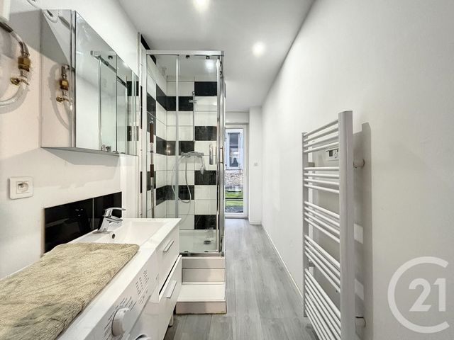 Appartement T2 à louer - 2 pièces - 40,10 m2 - Montbeliard - 25 - FRANCHE-COMTE