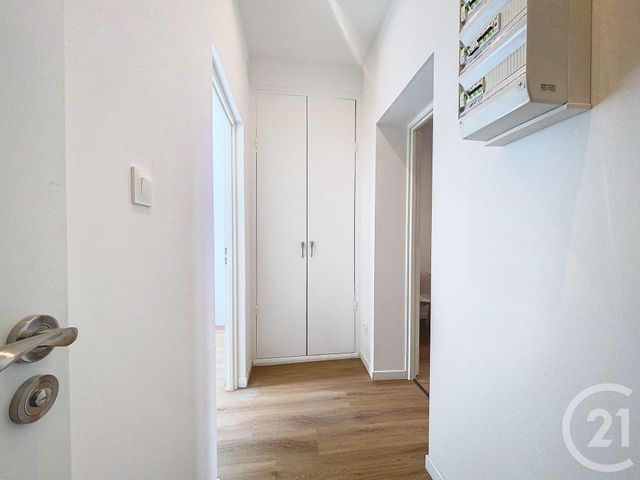 Appartement F1 &agrave; louer - 1 pi&egrave;ce - 31,10 m2 - Belfort - 90 - FRANCHE-COMTE
