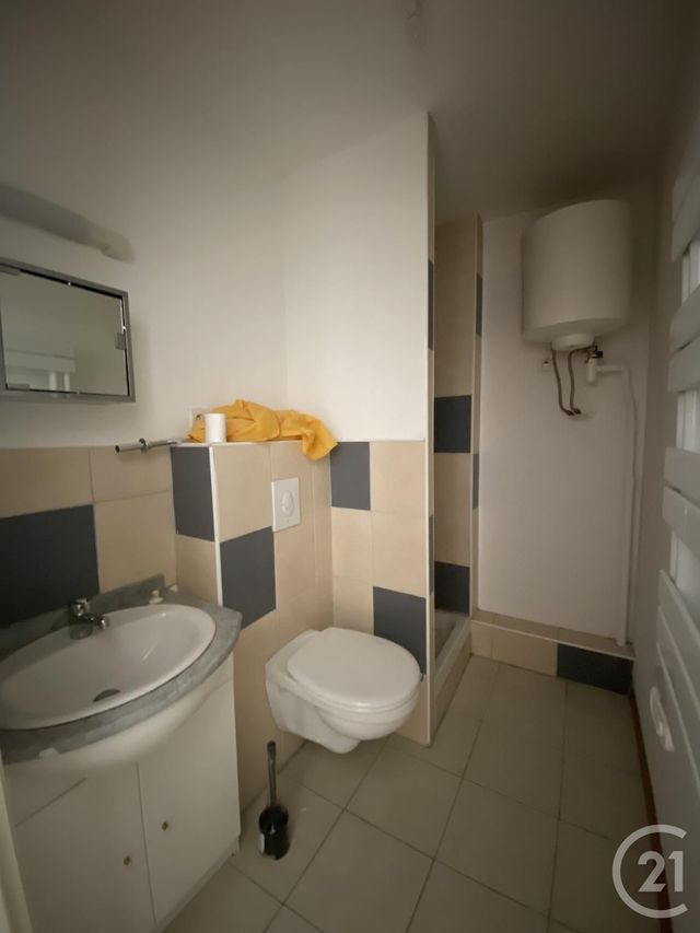 Appartement Studio &agrave; louer - 1 pi&egrave;ce - 17 m2 - Belfort - 90 - FRANCHE-COMTE