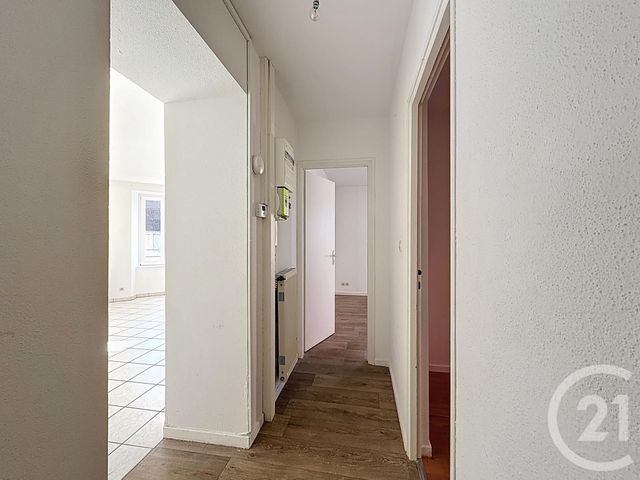 Appartement F3 &agrave; louer - 3 pi&egrave;ces - 56 m2 - Belfort - 90 - FRANCHE-COMTE