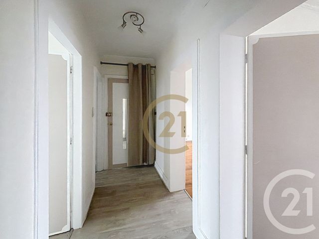 Appartement T3 &agrave; louer - 3 pi&egrave;ces - 60 m2 - Belfort - 90 - FRANCHE-COMTE