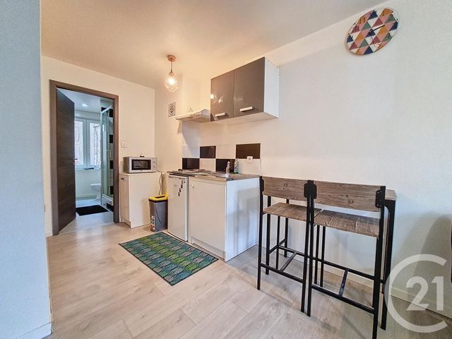 Appartement F1 &agrave; louer - 1 pi&egrave;ce - 25,63 m2 - Montbeliard - 25 - FRANCHE-COMTE