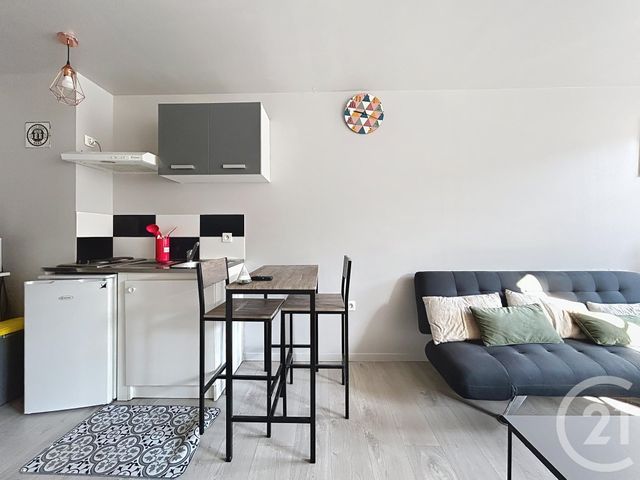 Appartement F1 &agrave; louer - 1 pi&egrave;ce - 25,63 m2 - Montbeliard - 25 - FRANCHE-COMTE