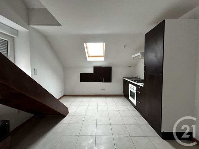 Appartement T2 &agrave; louer - 2 pi&egrave;ces - 34 m2 - Belfort - 90 - FRANCHE-COMTE